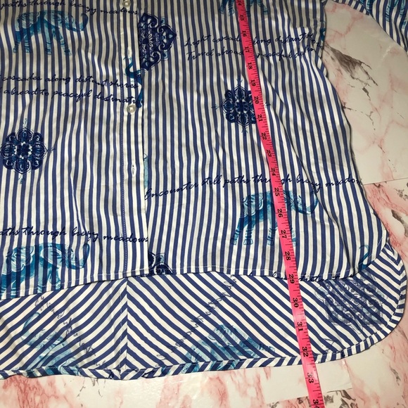 Chico's Striped travel theme button up Tunic top size 2 12/14 - Picture 8 of 9
